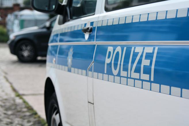 1999653-polizei-657-438